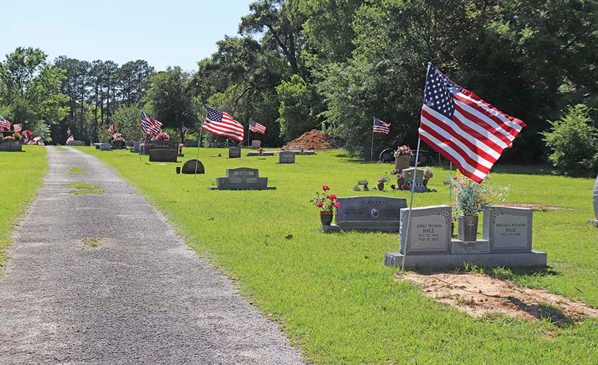 060522 Flags in Cemetery