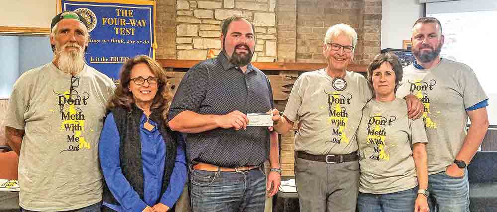 Representatives of the local anti-drug program “Don’t Meth With Me” presented a program to the Rotary Club of Livingston recently. Following the program Rotary President Andrew Boyce presented a check to the organization on behalf of the club. (l-r) Jeff, Brenda Battaglia, Boyce, Blair McDonald, Ann McDonald and Simon Geller.  Photo by Emily Banks Wooten