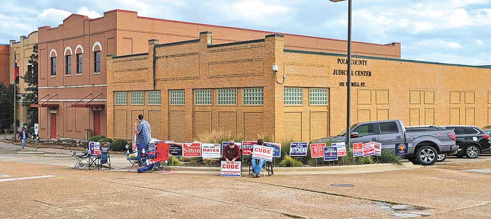 Early voting will continue to be available from 7 a.m. to 7 p.m. this week and next. Photos by Brian Besch